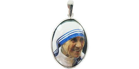 Medaglia Madre Teresa di Calcutta in argento 925 e porcellana - 3 cm