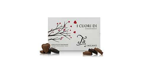 T'a Milano Scatola Di 18 Cioccolatini A Forma Di Cuore Per San Valentino, Anniversari E Occasioni Romantiche, 144 Grammi